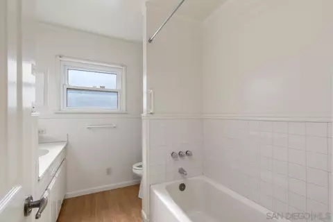 Bath - 8631 Sands Ave, Riverside, CA 92504 photo 2 of 3