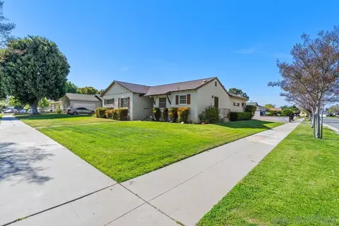 Exterior - 8631 Sands Ave, Riverside, CA 92504 photo 8 of 9