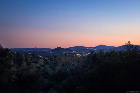 View/Area - 2411 Canyon Rd, Escondido, CA 92025 photo 2 of 2