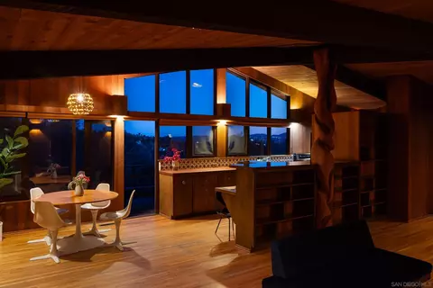 Dining - 2411 Canyon Rd, Escondido, CA 92025 photo 5 of 6