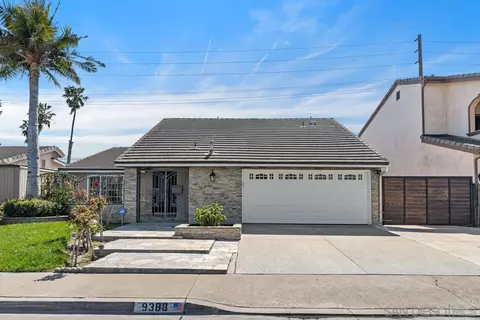 9388 Warbler Ave, Fountain Valley, CA 92708