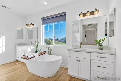 Bath - 10224 Noble Way, Santee, CA 92071 photo 2 of 9