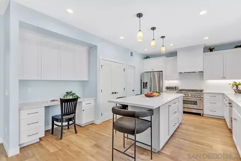 Kitchen - 10224 Noble Way, Santee, CA 92071 photo 2 of 5