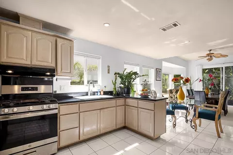 1883 Gotham St, Chula Vista, CA 91913 photo 11