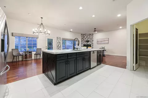 Kitchen - 8903 Diamondback Dr, Santee, CA 92071 photo 5 of 5