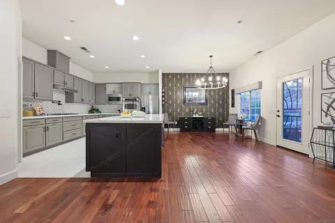 Kitchen - 8903 Diamondback Dr, Santee, CA 92071 photo 3 of 5