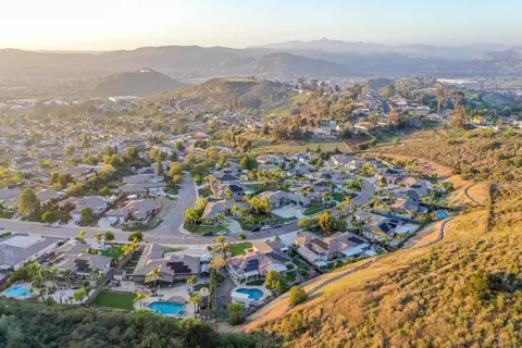 View/Area - 8903 Diamondback Dr, Santee, CA 92071 photo 9 of 9
