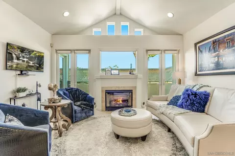 7622 Herschel Ave, La Jolla, CA 92037 photo 2