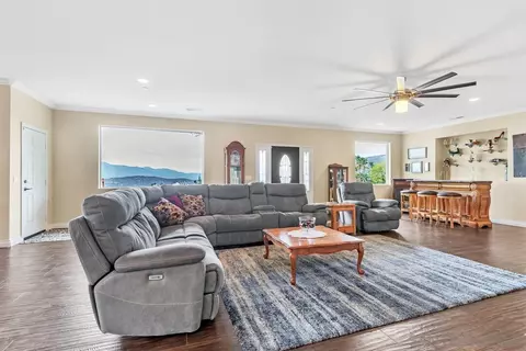 352 Sneath Way, Alpine, CA 91901 photo 7