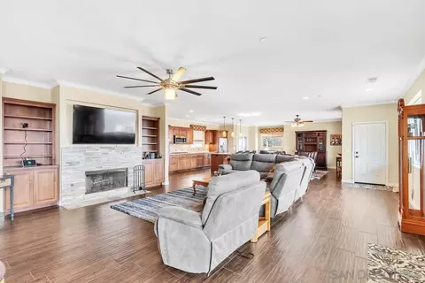 352 Sneath Way, Alpine, CA 91901 photo 4