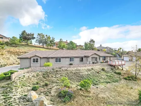 352 Sneath Way, Alpine, CA 91901 photo 3