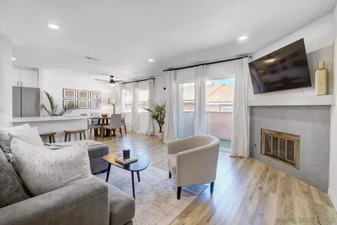 10784 Tamar Ter UNIT C, Santee, CA 92071