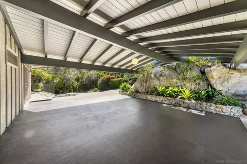 Exterior - 10446 Russell Rd, La Mesa, CA 91941 photo 13 of 19