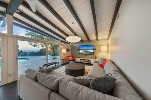 Living - 10446 Russell Rd, La Mesa, CA 91941 photo 6 of 7