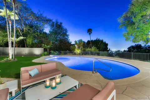 Exterior - 10446 Russell Rd, La Mesa, CA 91941 photo 10 of 19
