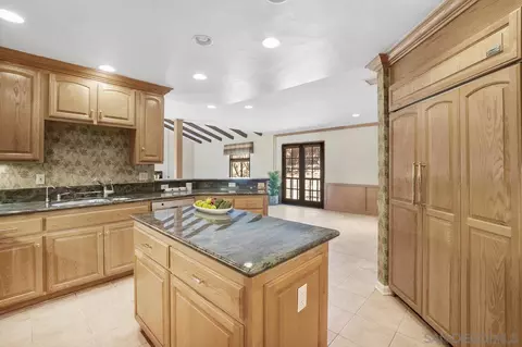 Kitchen - 5780 Amarillo Ave, La Mesa, CA 91942 photo 4 of 4