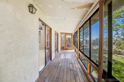 Exterior - 5780 Amarillo Ave, La Mesa, CA 91942 photo 4 of 14