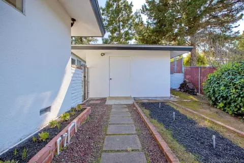 2021 N Nutmeg, Escondido, CA 92026 photo 44