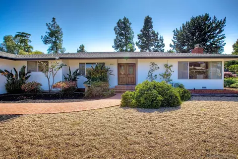 2021 N Nutmeg, Escondido, CA 92026 photo 2