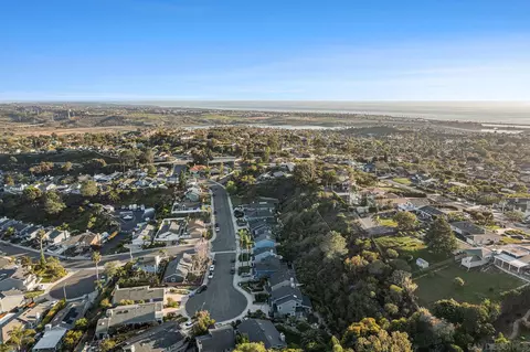 View/Area - 1751 E Pointe Ave, Carlsbad, CA 92008 photo 1 of 3