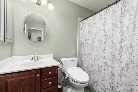 Bath - 10370 Paseo Park Dr, Lakeside, CA 92040 photo 2 of 2