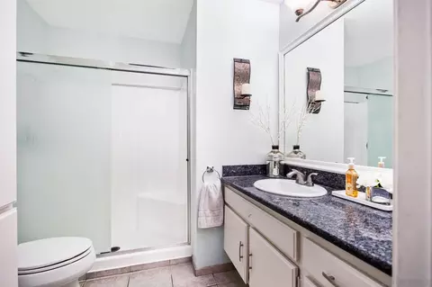 8512 Lake Bluffs Cir, Spring Valley, CA 91977 photo 13