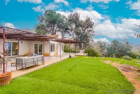Exterior - 239 Lilac Dr, El Cajon, CA 92021 photo 4 of 13