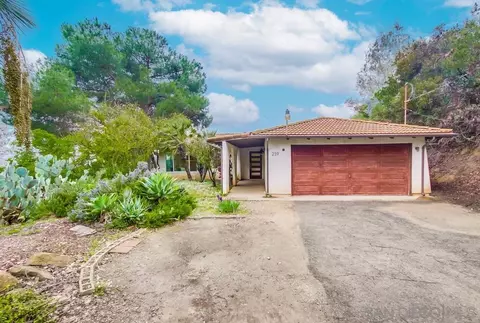 Exterior - 239 Lilac Dr, El Cajon, CA 92021 photo 13 of 13