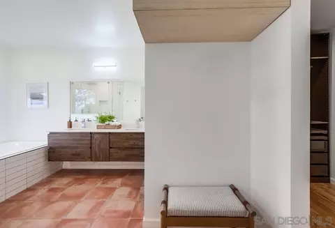 Bath - 239 Lilac Dr, El Cajon, CA 92021 photo 2 of 6