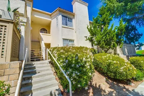 740 Breeze Hill Rd #224, Vista, CA 92081