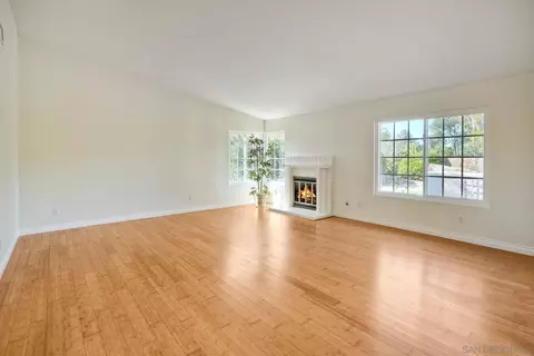 Living - 13145 Silver Saddle Ln, Poway, CA 92064 photo 1 of 8