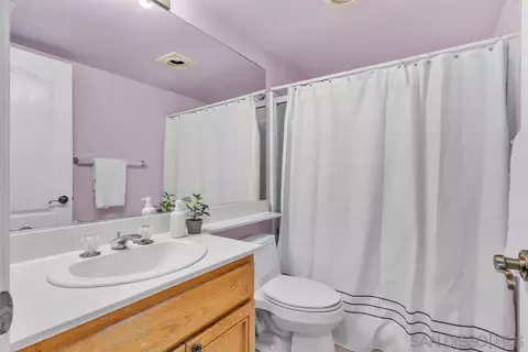 Bath - 53 Avenida Descanso, Oceanside, CA 92057 photo 1 of 4