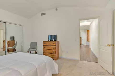 Bedroom - 53 Avenida Descanso, Oceanside, CA 92057 photo 8 of 8