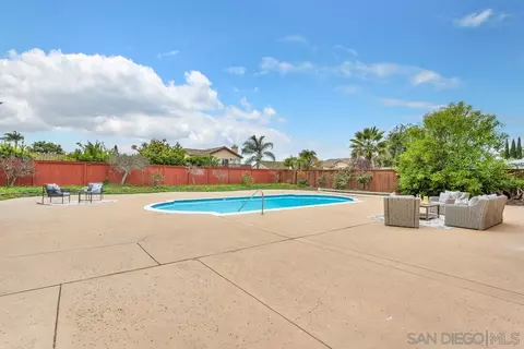 Exterior - 53 Avenida Descanso, Oceanside, CA 92057 photo 5 of 5