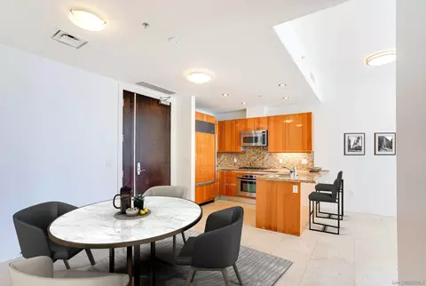 550 Front St #402, San Diego, CA 92101
