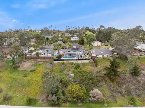 768 Sonrisa St, Solana Beach, CA 92075 photo 30