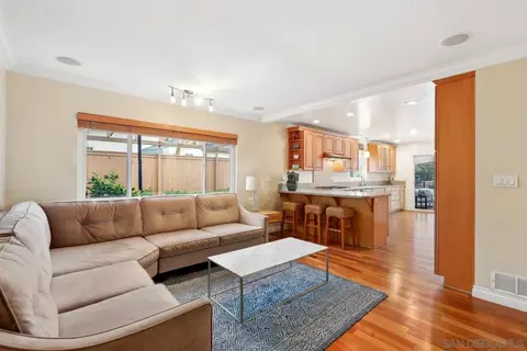 768 Sonrisa St, Solana Beach, CA 92075 photo 13