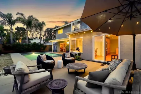 768 Sonrisa St, Solana Beach, CA 92075 photo 3