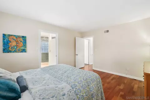 768 Sonrisa St, Solana Beach, CA 92075 photo 17