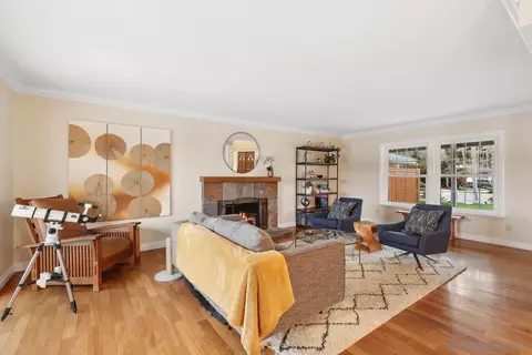 768 Sonrisa St, Solana Beach, CA 92075 photo 7