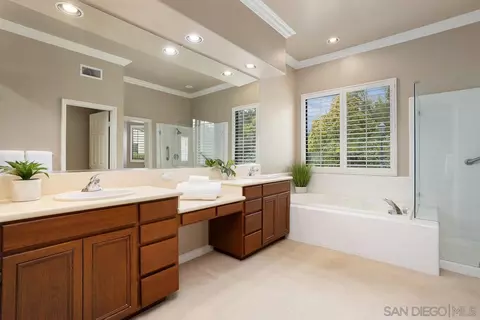 3146 Larkwood Ct, Fallbrook, CA 92028 photo 23