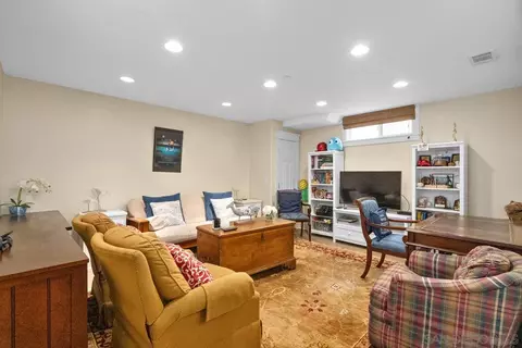 856 E Ave # 1, Coronado, CA 92118 photo 19