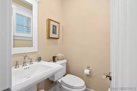 856 E Ave # 1, Coronado, CA 92118 photo 18