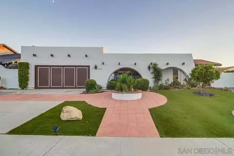 1936 Altozano Dr, El Cajon, CA 92020