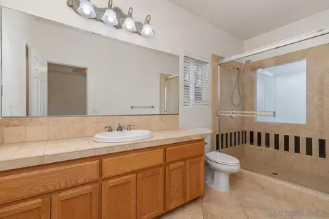 Bath - 13222 Whitewater Dr, Poway, CA 92064 photo 1 of 2