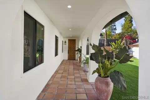 8843 Mariposa St, La Mesa, CA 91941 photo 4