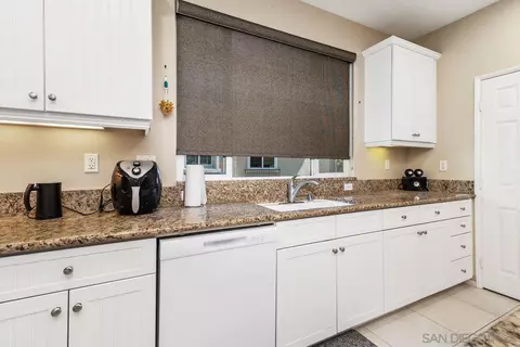 Kitchen - 3015 Cole Grade Dr, Santee, CA 92071 photo 5 of 5