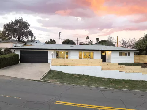 Exterior - 4112 Lois St, La Mesa, CA 91941 photo 2 of 8