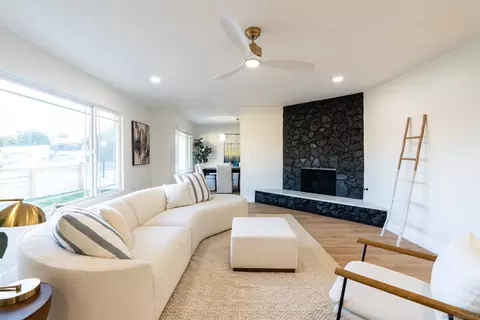 Living - 4112 Lois St, La Mesa, CA 91941 photo 5 of 5