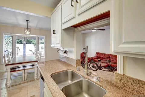 Kitchen - 3956 San Pablo Ave, Oceanside, CA 92057 photo 1 of 2